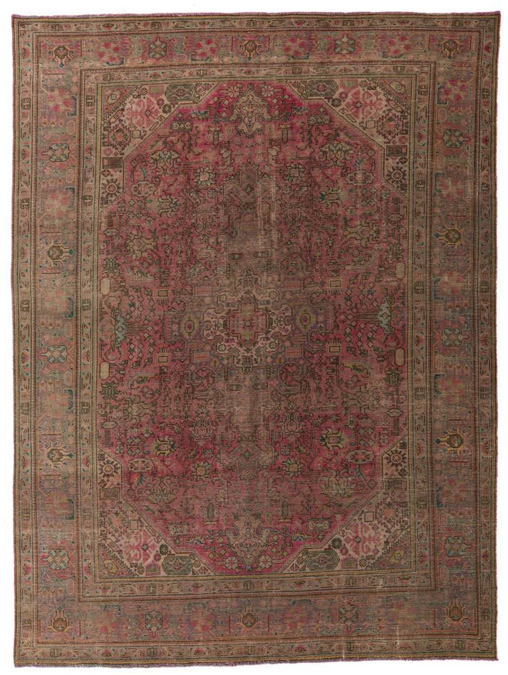Detail image of 9' 5 x 12' 4 Hand Knotted Ultra Vintage Persian Wool Rug
