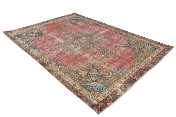 Detail image of 7' x 9' 8 Hand Knotted Ultra Vintage Persian Wool Rug