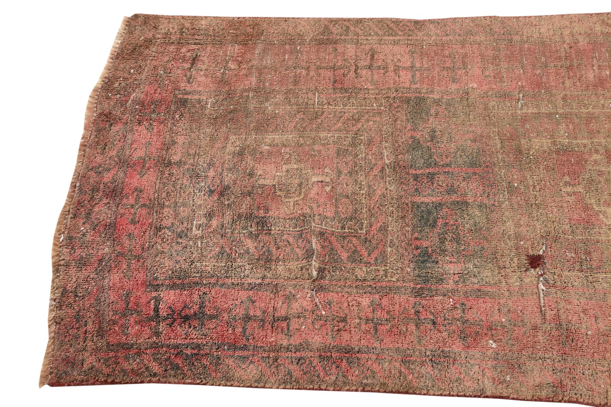 2' 8 x 5' 7 Hand Knotted Ultra Vintage Persian Wool Rug
