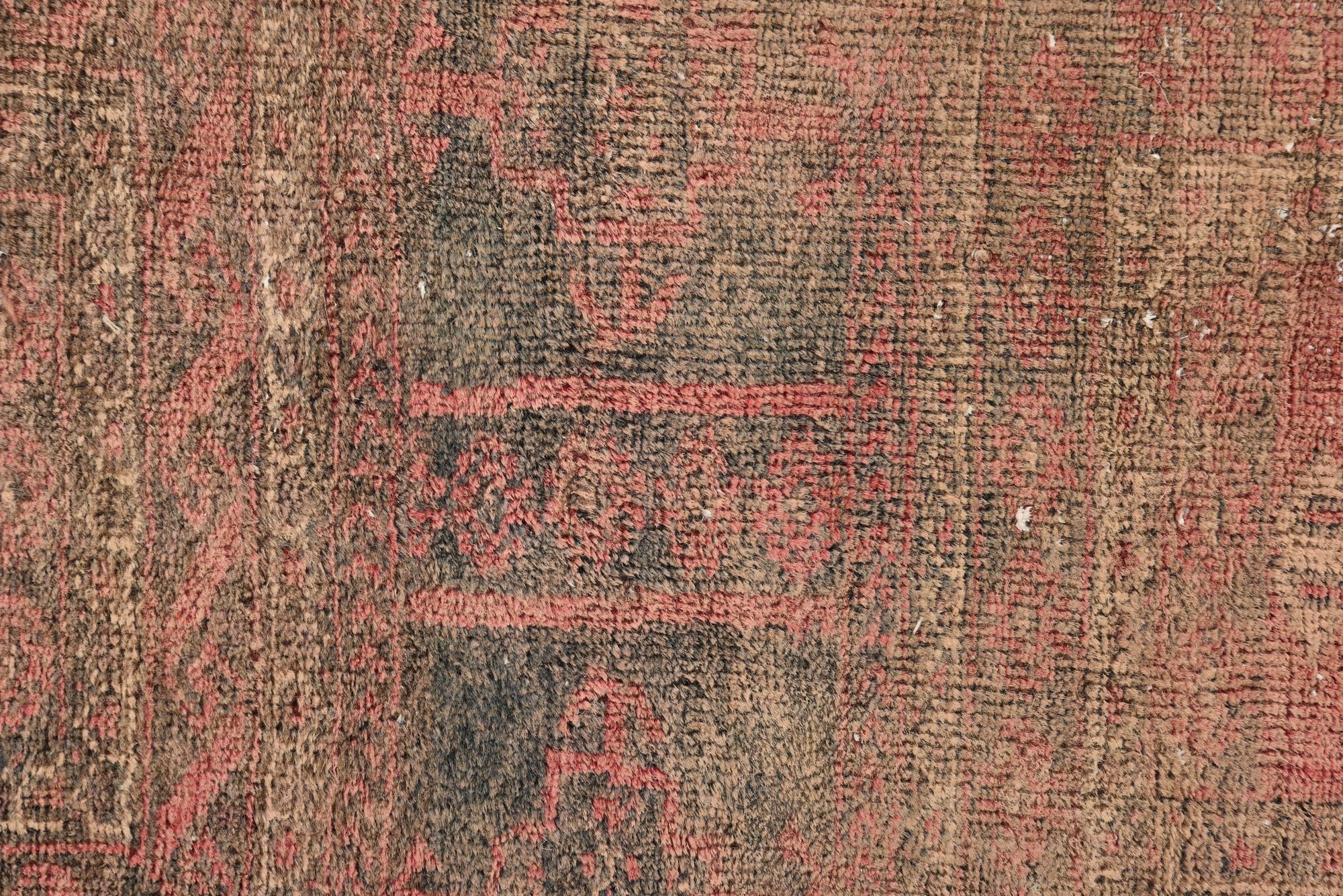 2' 8 x 5' 7 Hand Knotted Ultra Vintage Persian Wool Rug