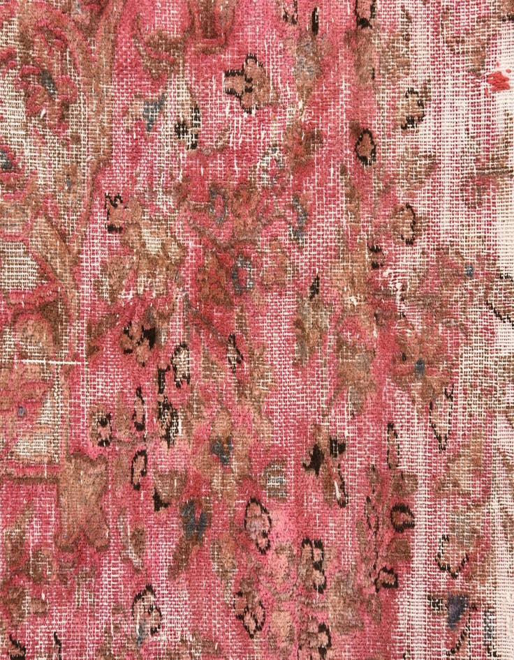 Detail image of 8' x 11' 5  Hand Knotted Ultra Vintage Persian Wool Rug