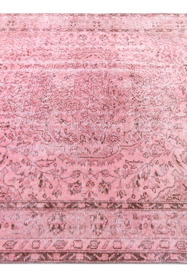Detail image of 5' 10 x 9' 5 Ultra Vintage Wool Rug