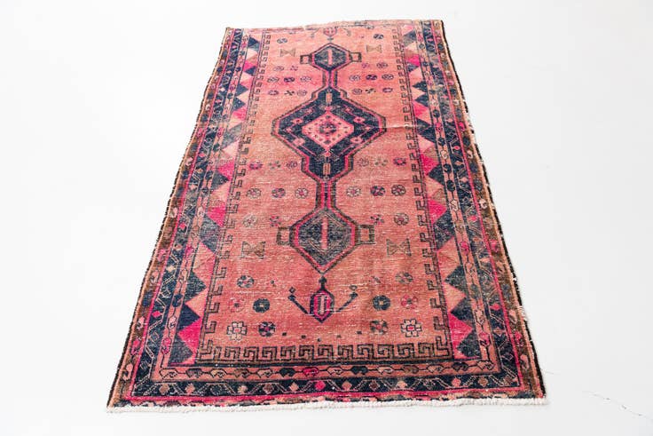 Detail image of 4' 6 x 7' 9 Hand Knotted Ultra Vintage Persian Wool Rug