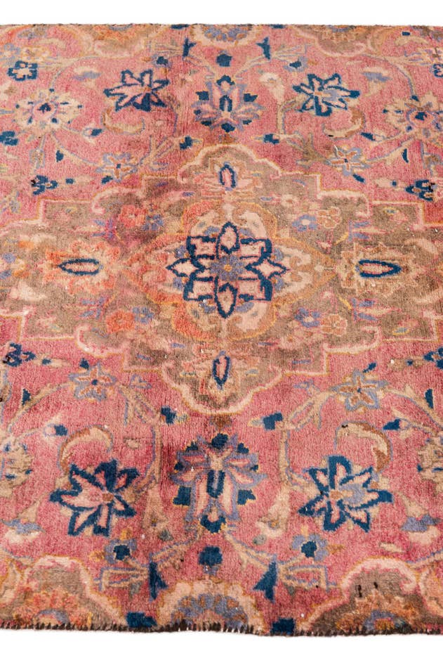 Detail image of 3' 3 x 5' 3 Hand Knotted Ultra Vintage Persian Wool Rug