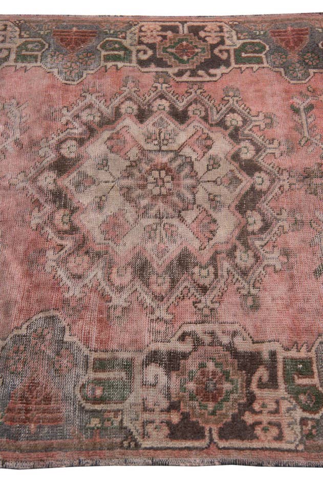 Detail image of 4' 1 x 6' 9 Hand Knotted Ultra Vintage Persian Wool Rug