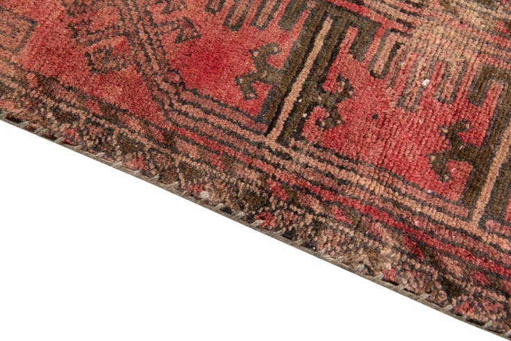 Detail image of 5' 6 x 7' 6 Hand Knotted Ultra Vintage Persian Wool Rug