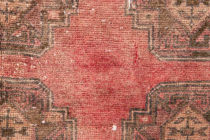 5' 6 x 7' 6 Hand Knotted Ultra Vintage Persian Wool Rug