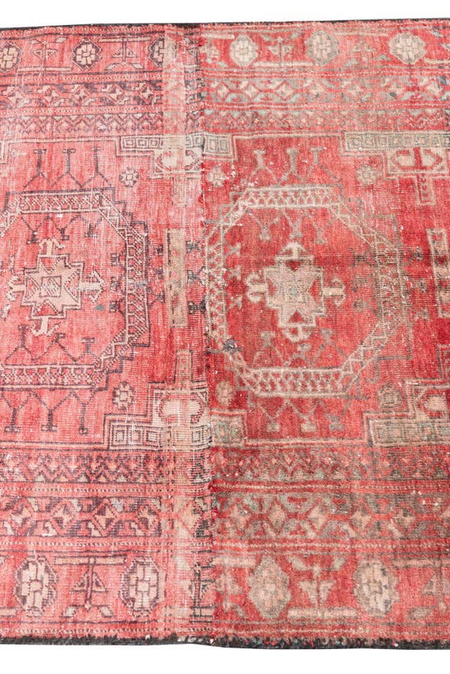 Detail image of 3' 5 x 5' 10 Hand Knotted Ultra Vintage Persian Wool Rug