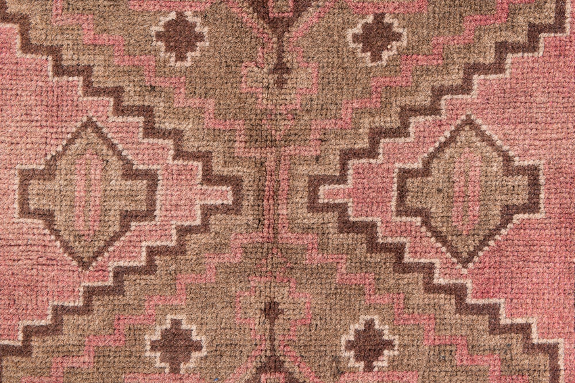 2' 9 x 4' 9 Hand Knotted Ultra Vintage Persian Wool Rug