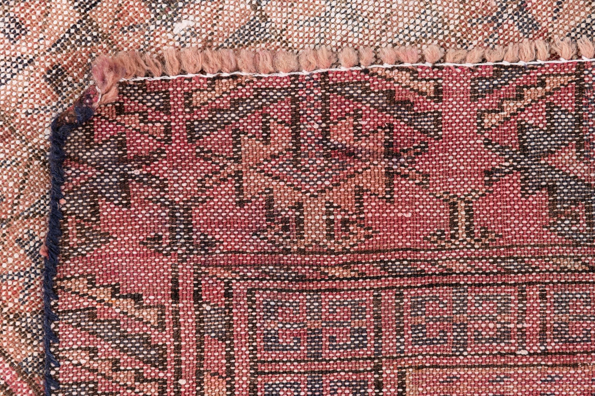 2' 9 x 5' 7 Hand Knotted Ultra Vintage Persian Wool Rug