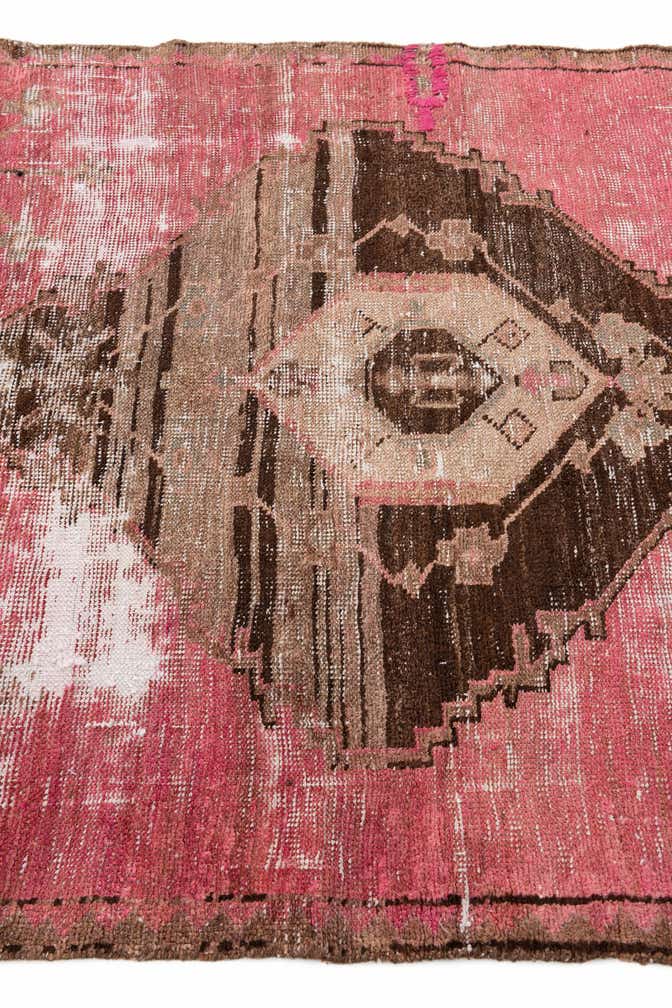 4' x 7' 8 Hand Knotted Ultra Vintage Persian Wool Rug