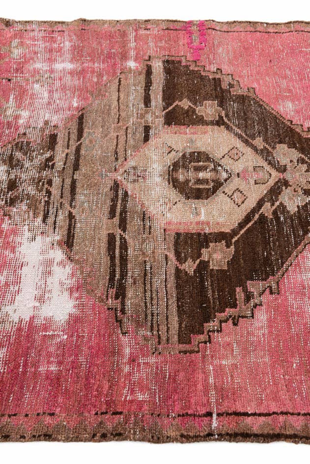 Detail image of 4' x 7' 8 Hand Knotted Ultra Vintage Persian Wool Rug