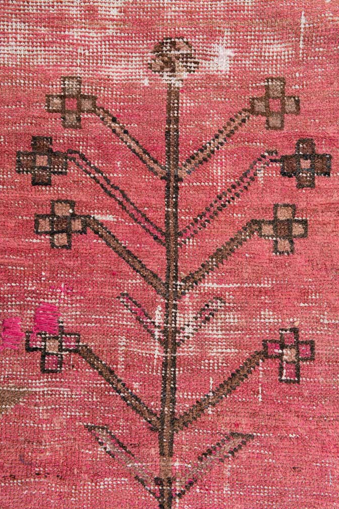 4' x 7' 8 Hand Knotted Ultra Vintage Persian Wool Rug