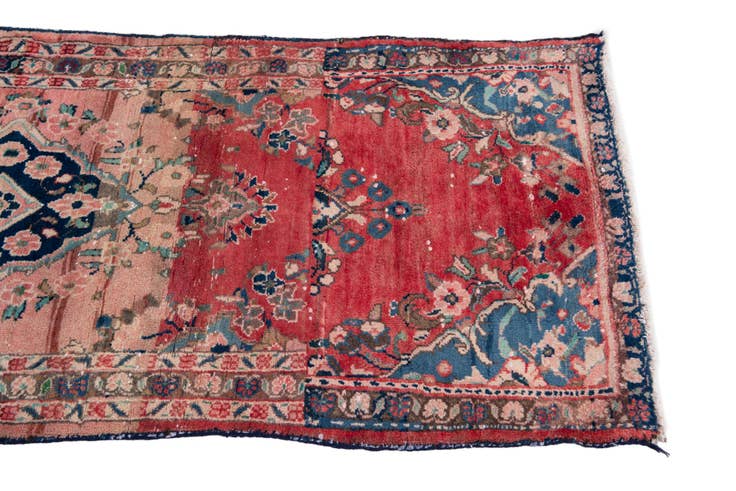 Detail image of 2' 5 x 4' 8 Hand Knotted Ultra Vintage Persian Wool Rug