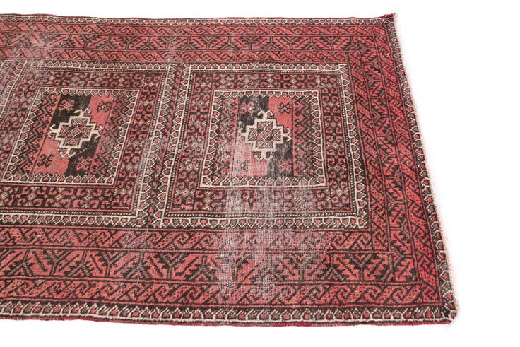 Detail image of 3' 9 x 6' 9 Hand Knotted Ultra Vintage Persian Wool Rug