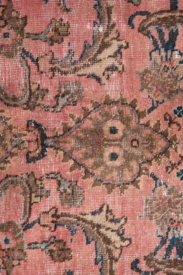 Detail image of 7' 4 x 10' Hand Knotted Ultra Vintage Persian Wool Rug