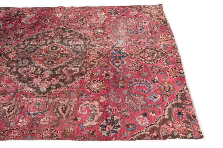 Detail image of 5' x 7' 5 Hand Knotted Ultra Vintage Persian Wool Rug