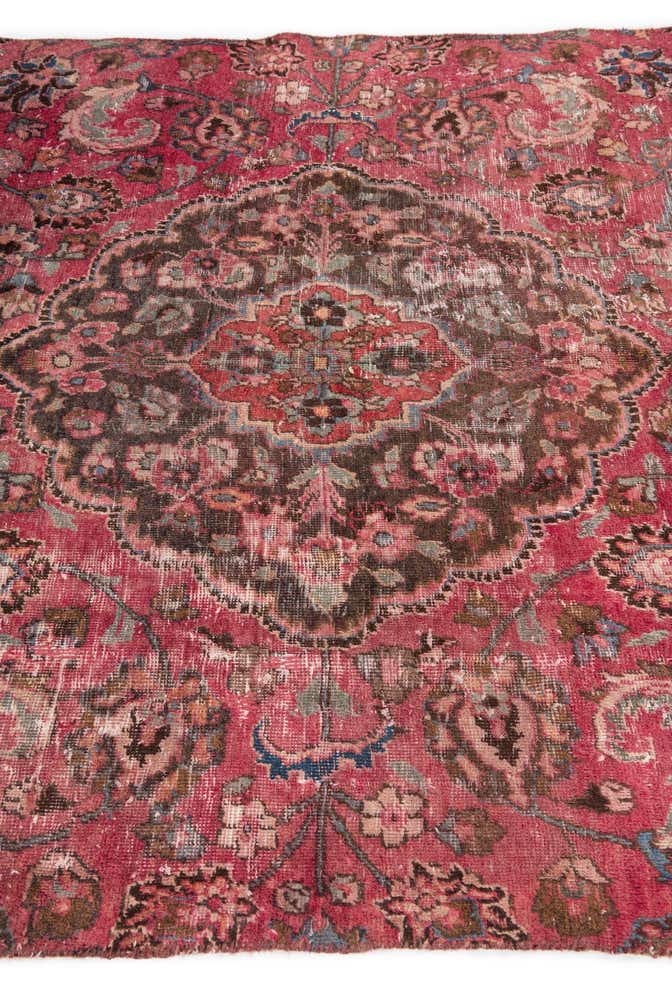 5' x 7' 5 Hand Knotted Ultra Vintage Persian Wool Rug