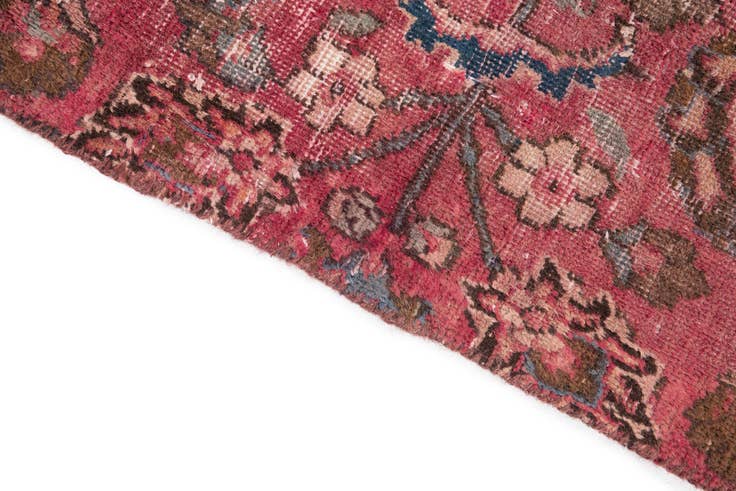 Detail image of 5' x 7' 5 Hand Knotted Ultra Vintage Persian Wool Rug