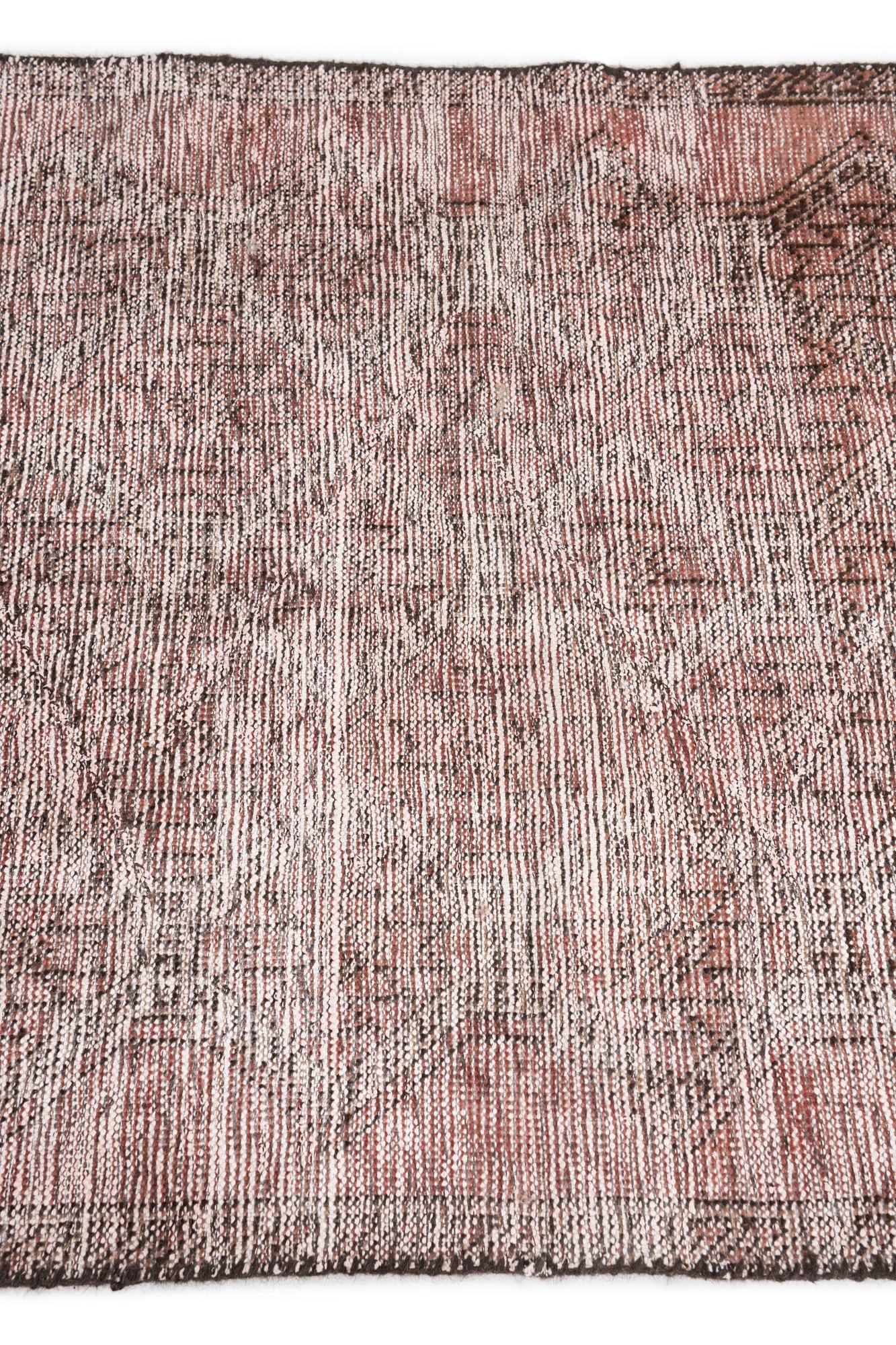 2' 10 x 5' 1 Hand Knotted Ultra Vintage Persian Wool Rug