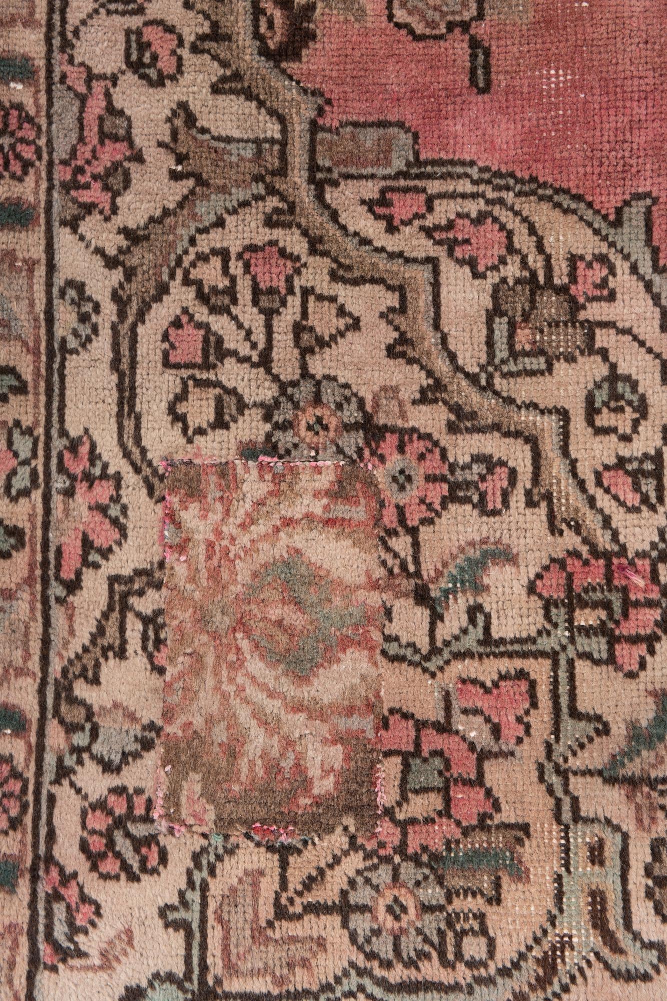 4' 10 x 7' 10 Hand Knotted Ultra Vintage Persian Wool Rug