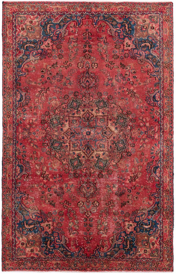 Detail image of 4' 10 x 7' 7 Hand Knotted Ultra Vintage Persian Wool Rug