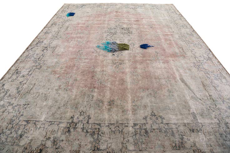 Detail image of 9' 8 x 13' 2 Hand Knotted Ultra Vintage Persian Wool Rug