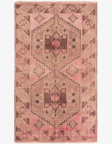 2' 9 x 4' 9 Hand Knotted Ultra Vintage Persian Wool Rug