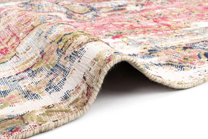 6' x 8' 2 Vintage Royal Wool Rug