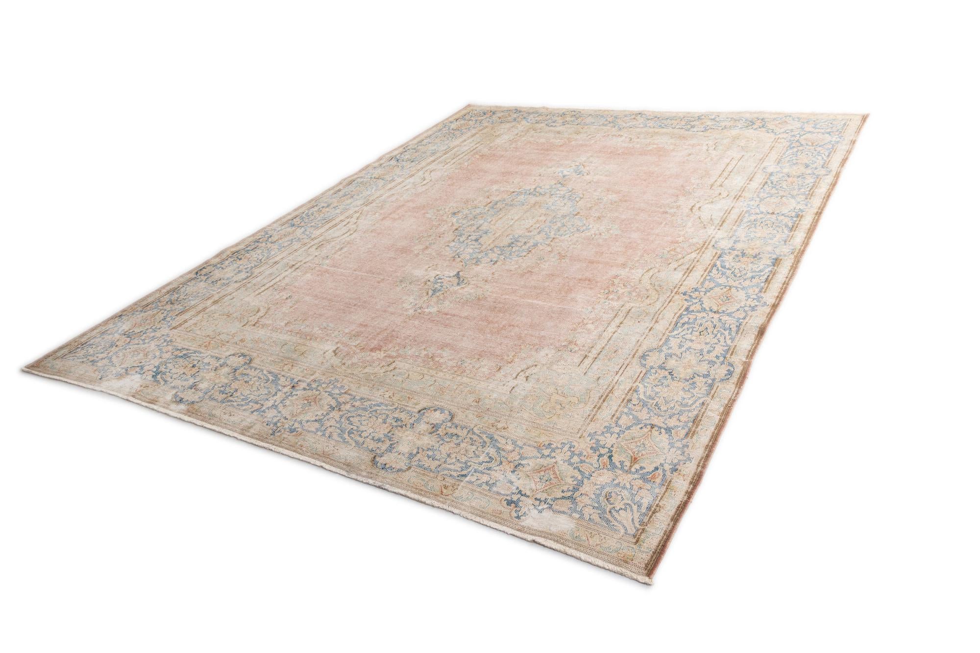9' 9 x 12' 10 Vintage Royal Wool Rug