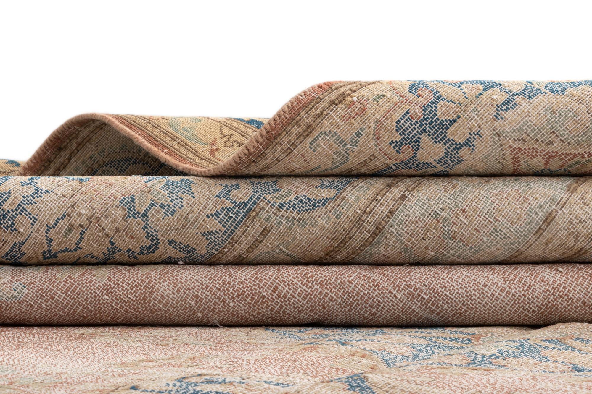 9' 9 x 12' 10 Vintage Royal Wool Rug