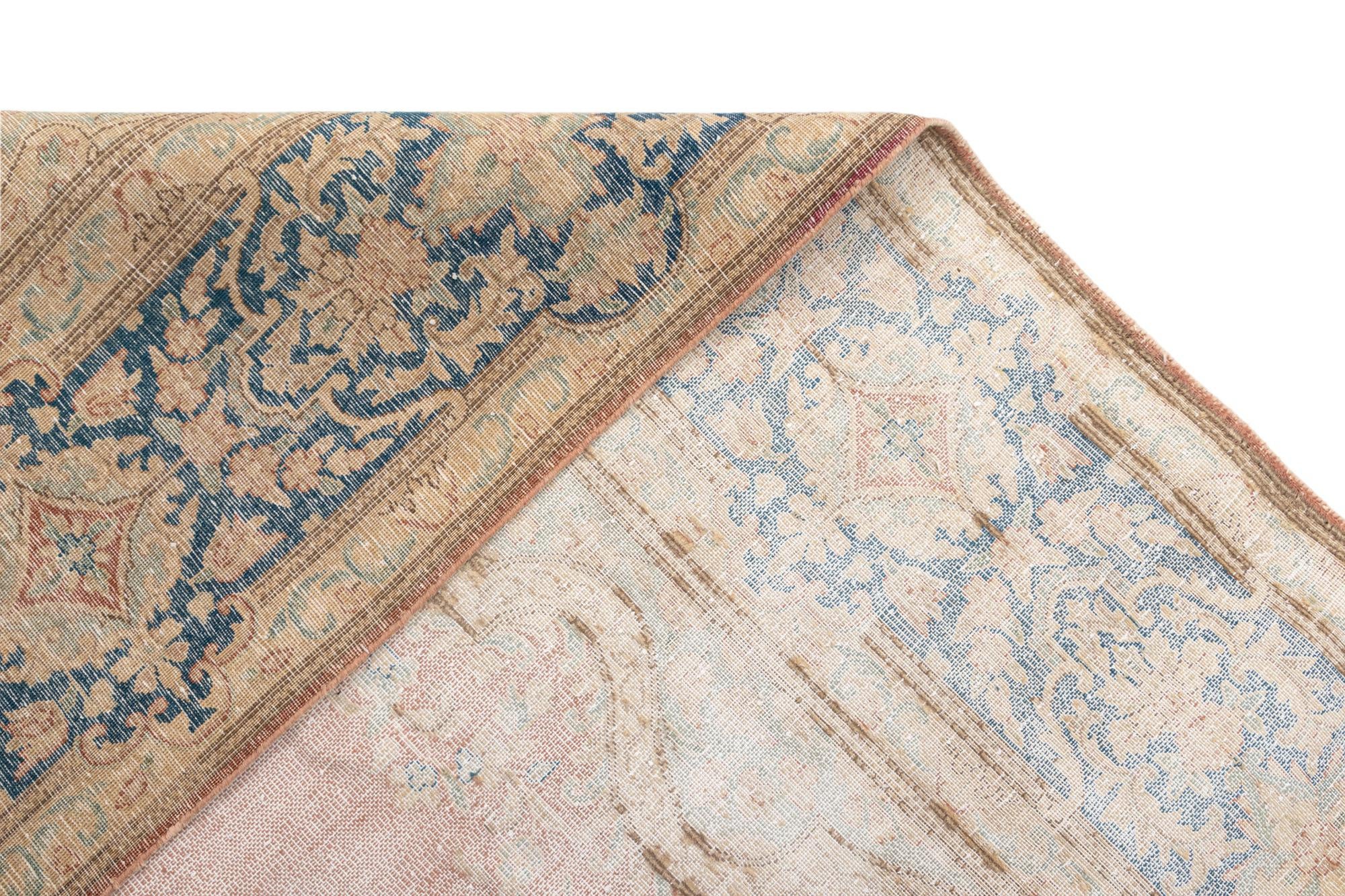 9' 9 x 12' 10 Vintage Royal Wool Rug