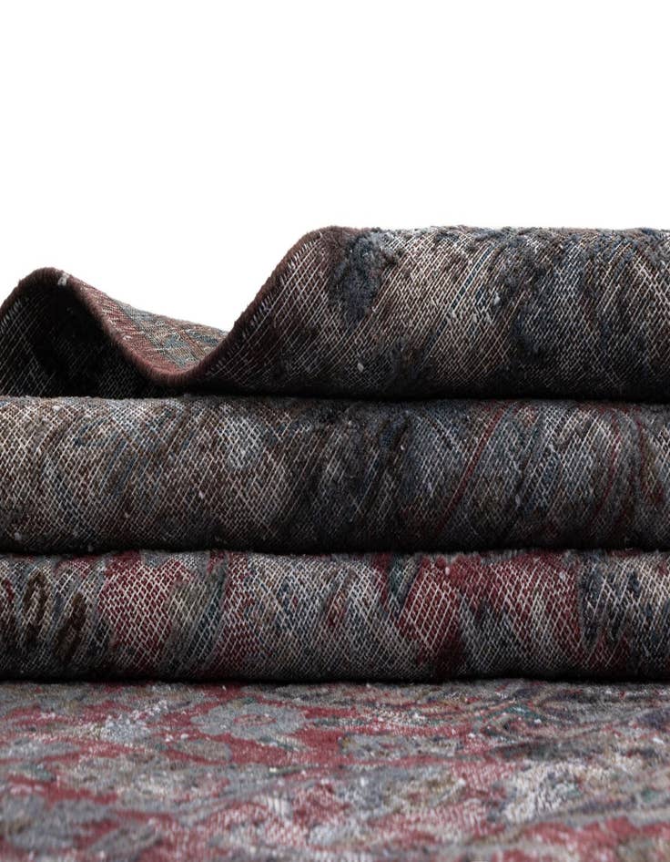 Detail image of 9' 5 x 13' 1 Vintage Royal Wool Rug