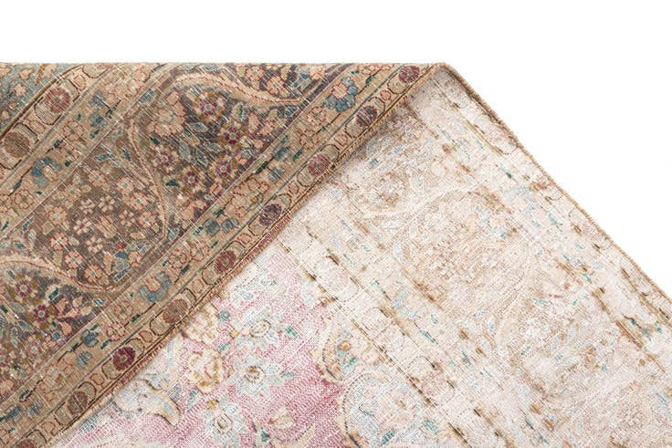 Detail image of 9' 2 x 10' 4 Vintage Royal Wool Rug