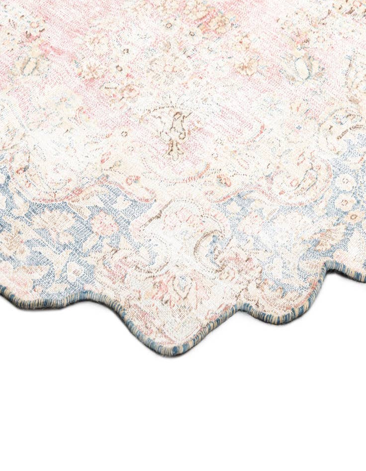 Detail image of 8' 6 x 11' 8 Vintage Royal Wool Rug