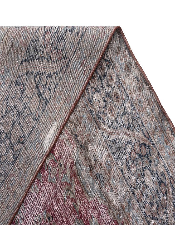 Detail image of 9' 8 x 12' 7 Vintage Royal Wool Rug