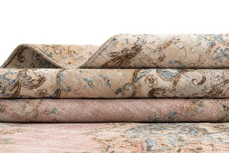 Detail image of 9' 4 x 13' 5 Vintage Royal Wool Rug