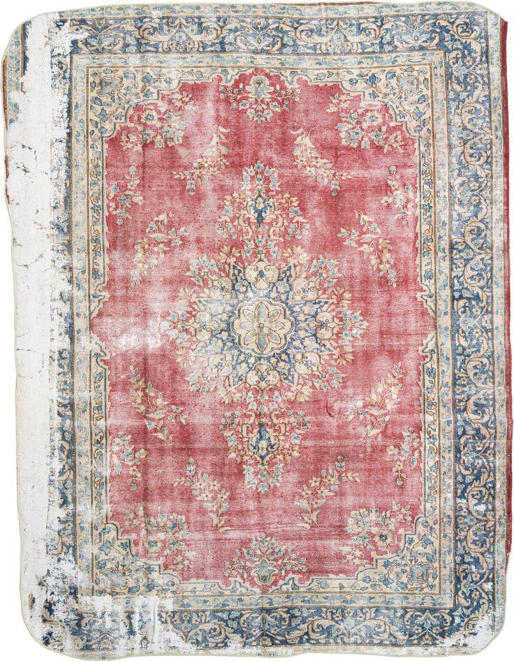 Detail image of 6' 11 x 10' Vintage Royal Wool Rug