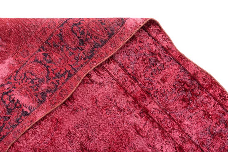 Detail image of 6' 8 x 10' 2 Vintage Royal Wool Rug