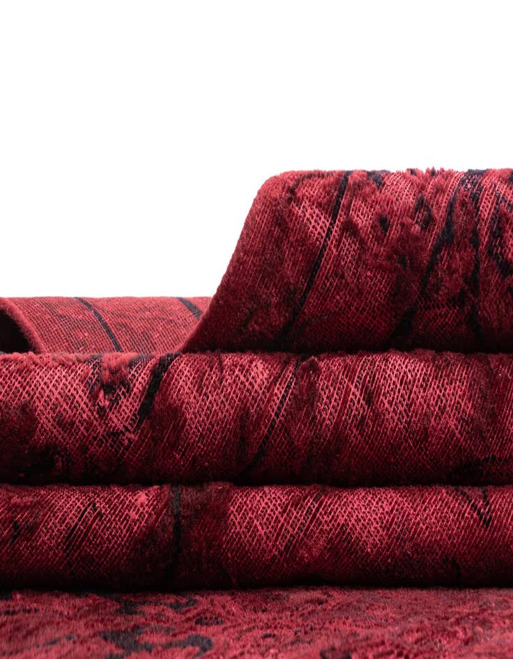 Detail image of 9' 6 x 12' 9 Vintage Royal Wool Rug