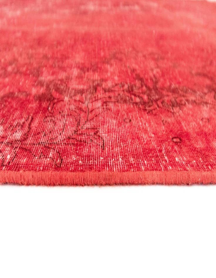 Detail image of 9' 10 x 13' 1 Vintage Royal Wool Rug