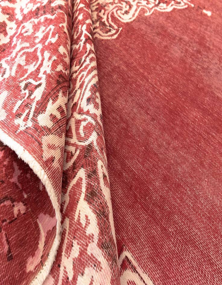 Detail image of 9' 3 x 11' 10 Vintage Royal Wool Rug