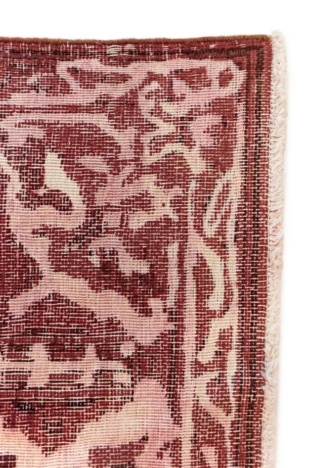 Detail image of 9' 6 x 12' 5 Vintage Royal Wool Rug