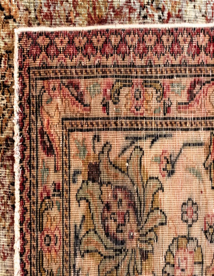 Detail image of 8' 1 x 10' 11 Vintage Royal Wool Rug