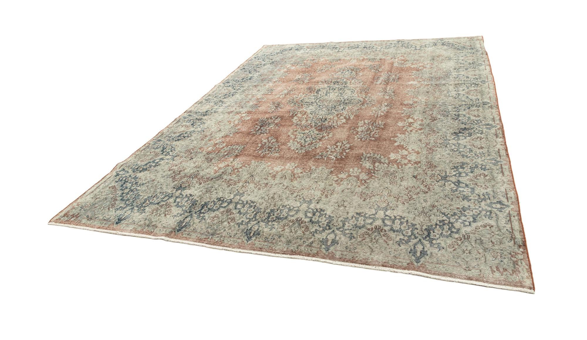 9' 8 x 13' 1 Vintage Royal Rug