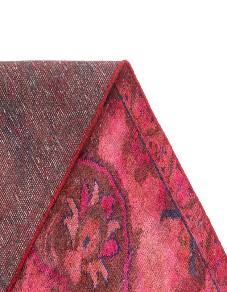 Detail image of 3' 3 x 7' 3 Vintage Rug