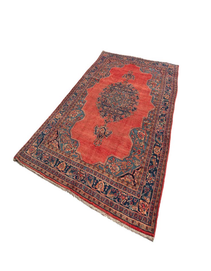 Detail image of 7' 1 x 11' 10 Viss Wool Rug