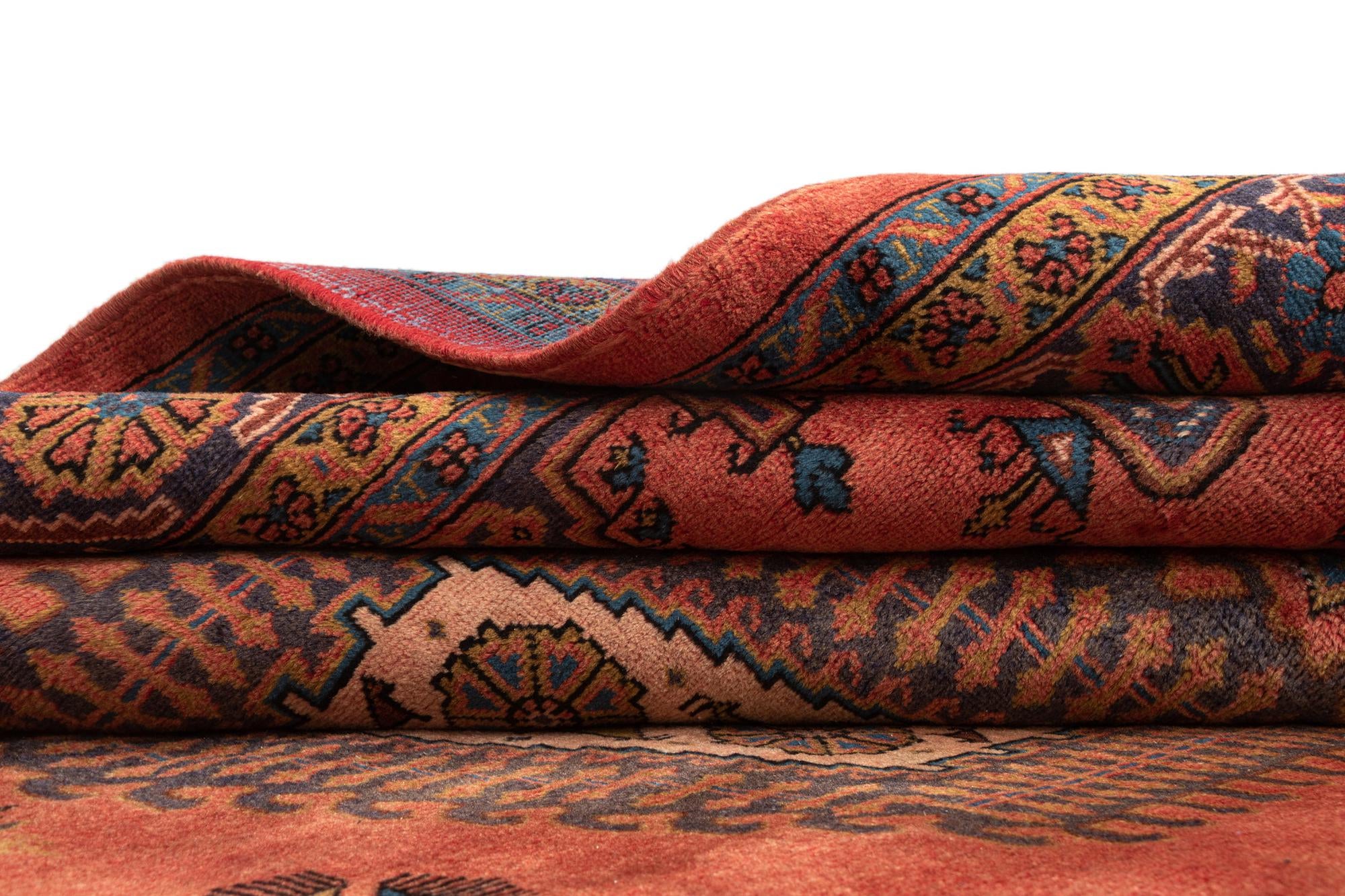 7' 1 x 9' 6 Viss Wool Rug