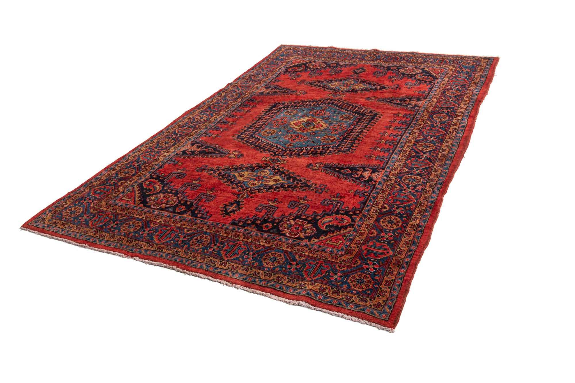 7' x 11' Viss Wool Rug