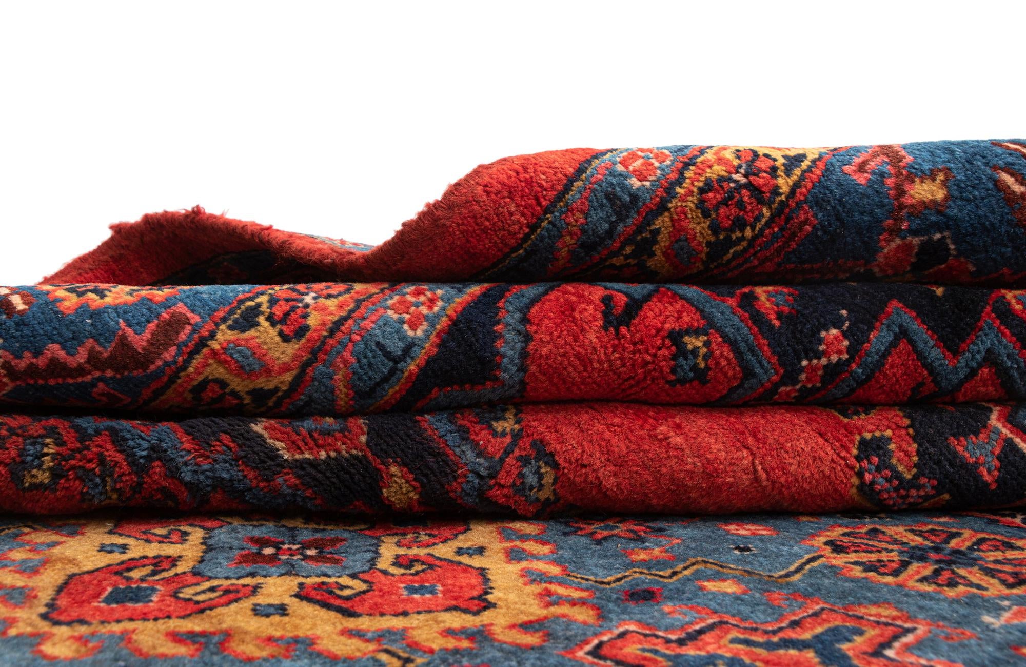 7' x 11' Viss Wool Rug